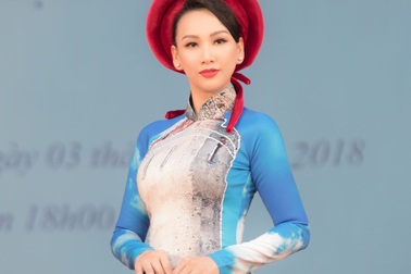 Hoa hậu Paris Vũ trình diễn áo dài, ủng hộ người khuyết tật