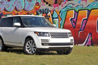 Triệu hồi Range Rover vì lỗi cửa xe tự mở