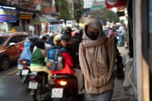 Dân công sở "bò" 3 giờ đến nơi làm việc vì đường Hà Nội tắc mọi lúc