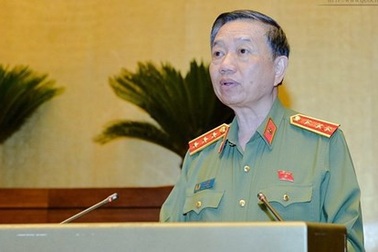 Bộ trưởng Công an trả lời chất vấn về tội phạm kinh tế, chức vụ