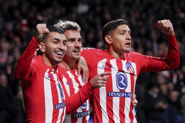 Antoine Griezmann tỏa sáng, Atletico Madrid thắng dễ Lazio Roma