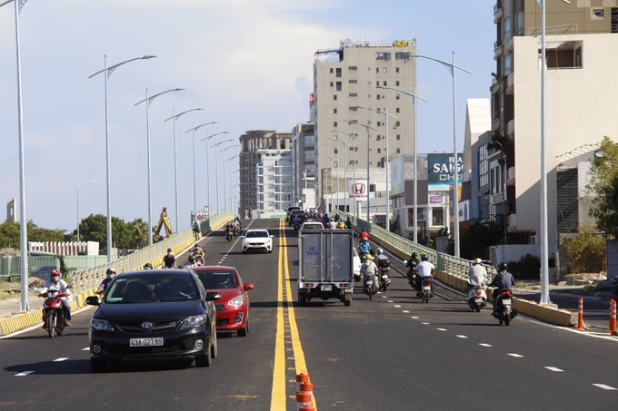 Quảng Nam lên kế hoạch đón công dân đang gặp khó khăn ở Đà Nẵng về quê - Ảnh 1.