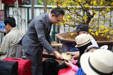 Rộn ràng hàng ngàn lượt khách du xuân cùng Vietravel