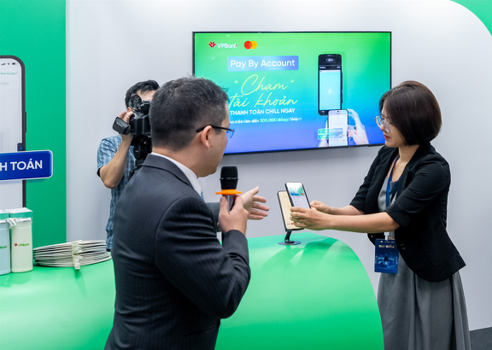 VPBank mang hệ sinh thái tài chính số đến sự kiện Chuyển đổi số ngành ngân hàng - 3