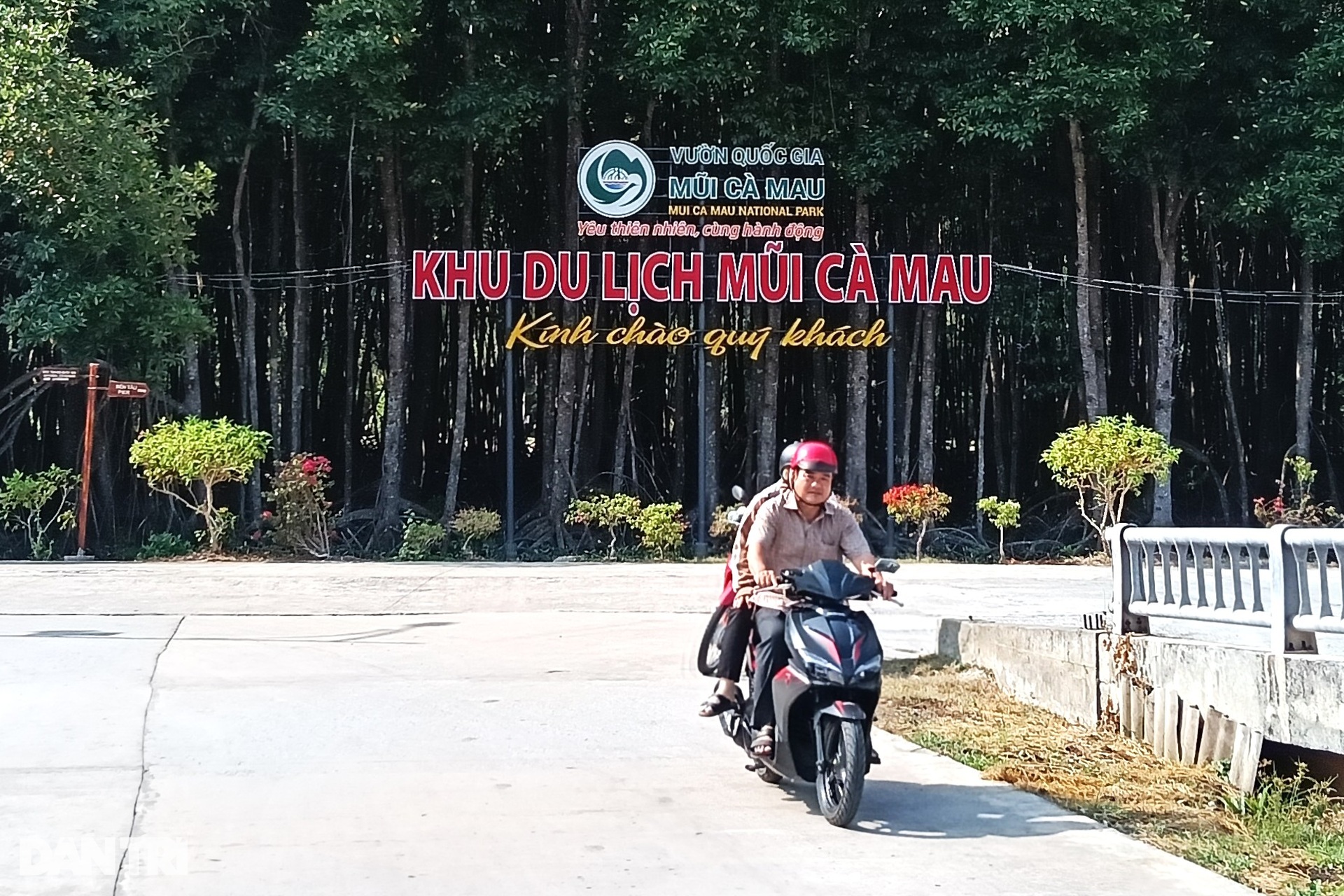 Xã cực Nam tổ quốc có mốc tọa độ thiêng liêng, cột cờ nghĩa tình với thủ đô - 6 Xã cực Nam tổ quốc có mốc tọa độ thiêng liêng, cột cờ nghĩa tình với thủ đô - 6