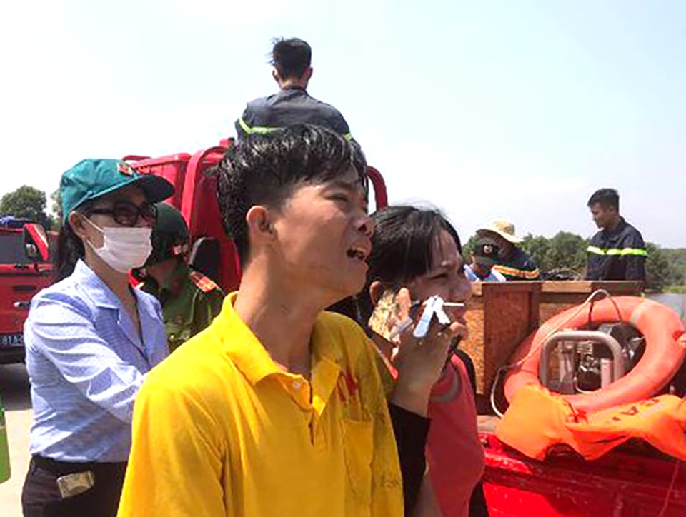 Chia sẻ với gia đình công nhân có 2 con bị đuối nước thương tâm - 2 Chia sẻ với gia đình công nhân có 2 con bị đuối nước thương tâm - 2