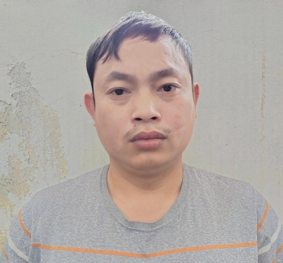 Lái xe Nguyễn Văn Tâm chỉ bị thương nhẹ sau vụ tai nạn. Hiện Tâm đã bị cơ quan cảnh sát điều tra Công an huyện Nghi Lộc, Nghệ An khởi tố về tội "Vi phạm quy định điều khiển phương tiện giao thông đường bộ". Lái xe Nguyễn Văn Tâm chỉ bị thương nhẹ sau vụ tai nạn. Hiện Tâm đã bị cơ quan cảnh sát điều tra Công an huyện Nghi Lộc, Nghệ An khởi tố về tội "Vi phạm quy định điều khiển phương tiện giao thông đường bộ".