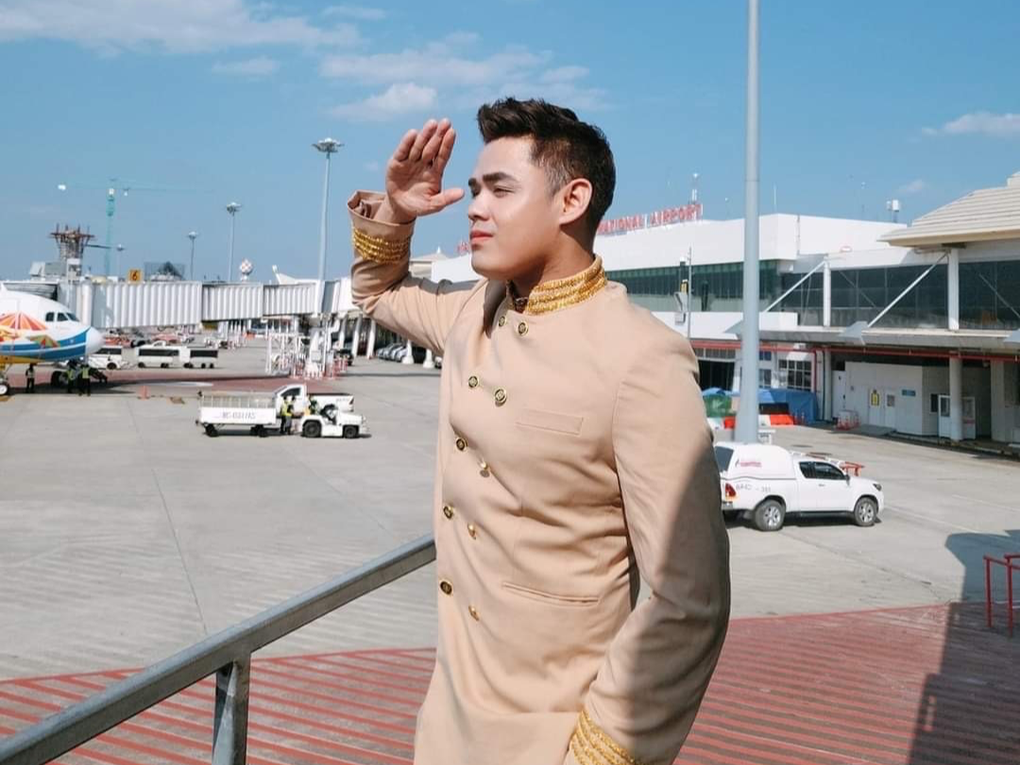 Tiếp viên hàng không Việt Nam tiết lộ sự thật về nghề hái ra tiền - 1 Tiếp viên hàng không Việt Nam tiết lộ sự thật về nghề hái ra tiền - 1