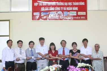 Sinh viên ĐH Thành Đông được khởi nghiệp ngay từ khi học