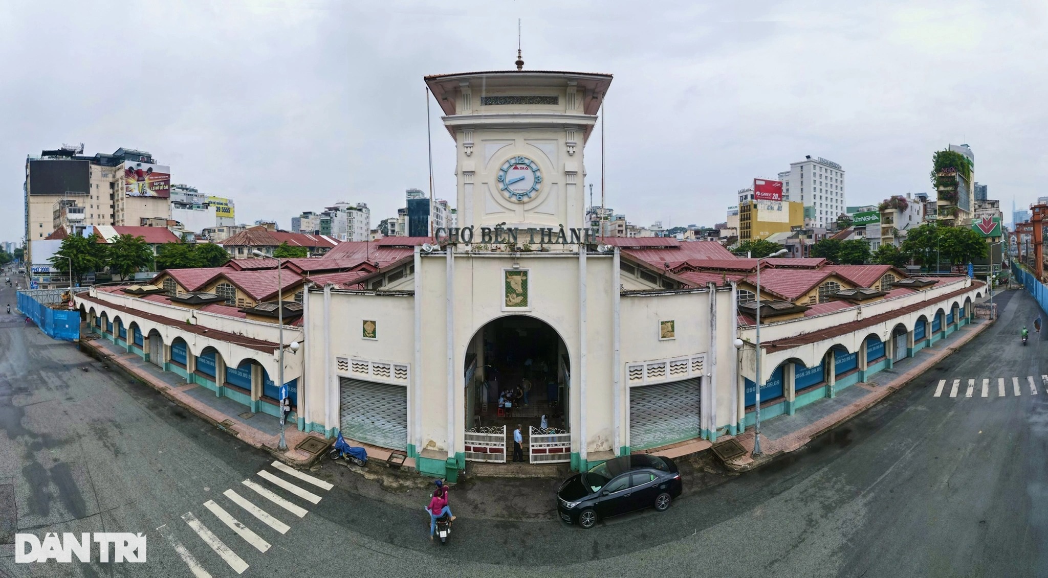 Chợ Bến Thành hoạt động trở lại sau 3 tháng đắp chiếu vì dịch Covid-19 - 1 Chợ Bến Thành hoạt động trở lại sau 3 tháng đắp chiếu vì dịch Covid-19 - 1