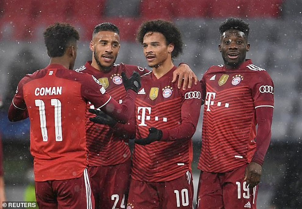 Thua đậm Bayern Munich, Barcelona bị loại ở vòng bảng Champions League - 4 Thua đậm Bayern Munich, Barcelona bị loại ở vòng bảng Champions League - 4