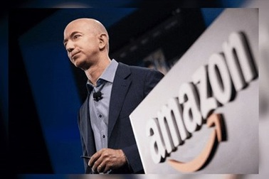 Ông chủ Amazon Jeff Bezos bị chỉ trích vì "keo kiệt" khi làm từ thiện