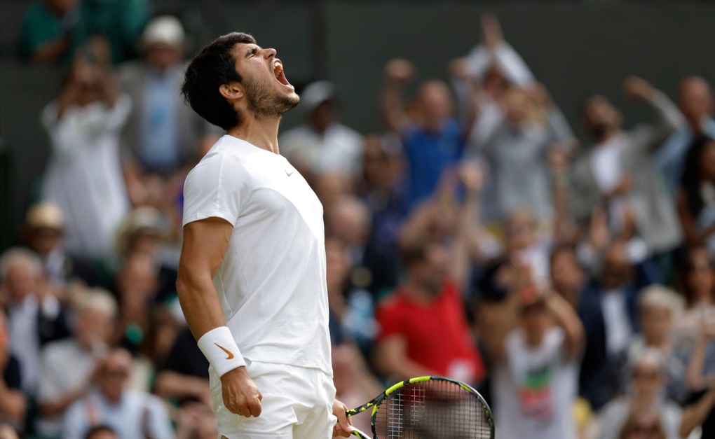 Alcaraz tiết lộ sốc về bí quyết tạo thành công ở Wimbledon - 2 Alcaraz tiết lộ sốc về bí quyết tạo thành công ở Wimbledon - 2