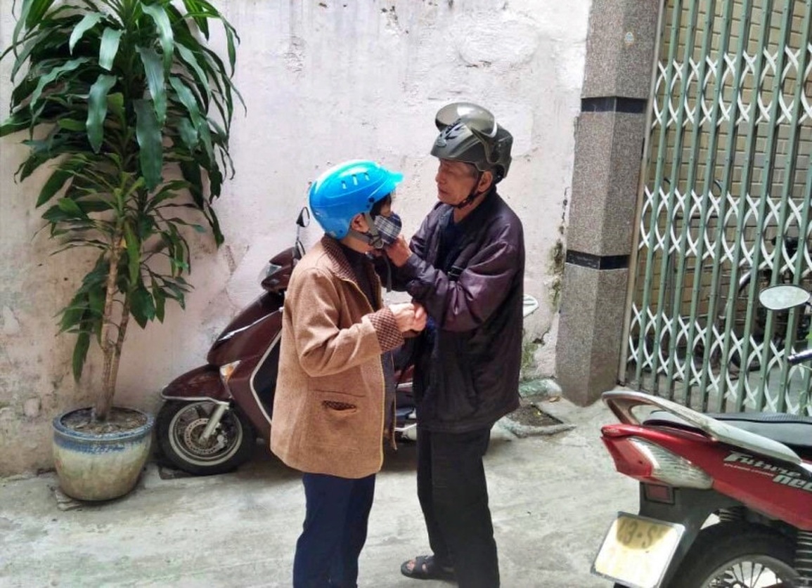 Chuyện tình đẹp như cổ tích của ông bà U80 ở Đà Nẵng - 1 Chuyện tình đẹp như cổ tích của ông bà U80 ở Đà Nẵng - 1