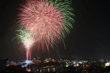 Hà Nội không tổ chức bắn pháo hoa, đếm ngược chào năm mới 2022