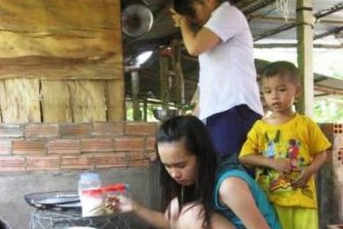 Niềm an ủi lớn với 3 chị em mồ côi