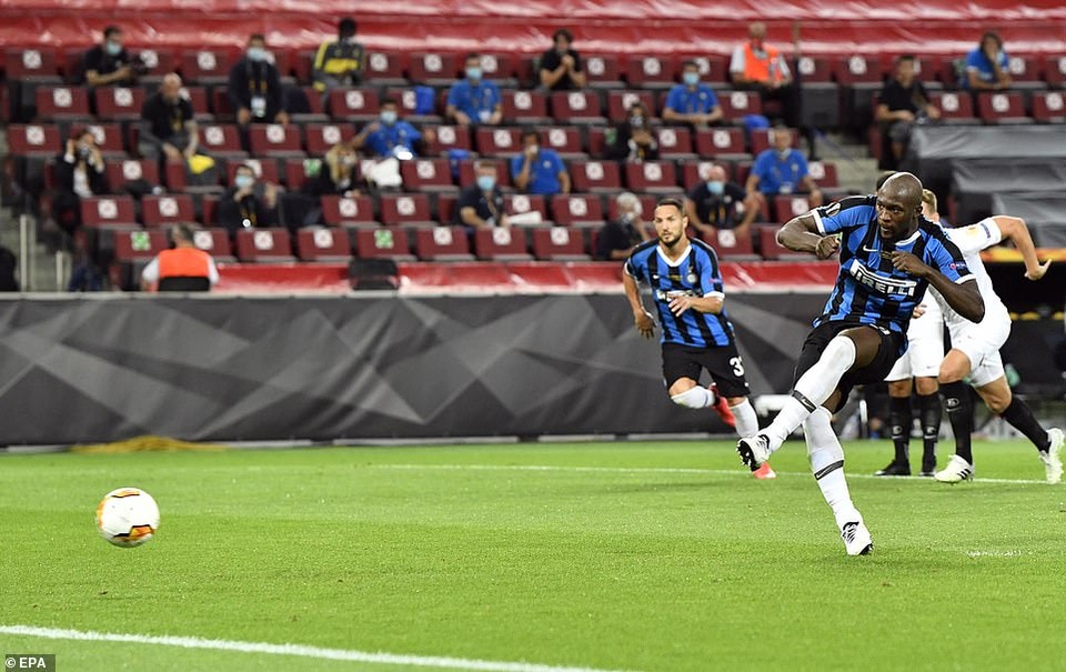 Những khoảnh khắc nghẹt thở trong chiến thắng của Sevilla trước Inter Milan - 3 Những khoảnh khắc nghẹt thở trong chiến thắng của Sevilla trước Inter Milan - 3