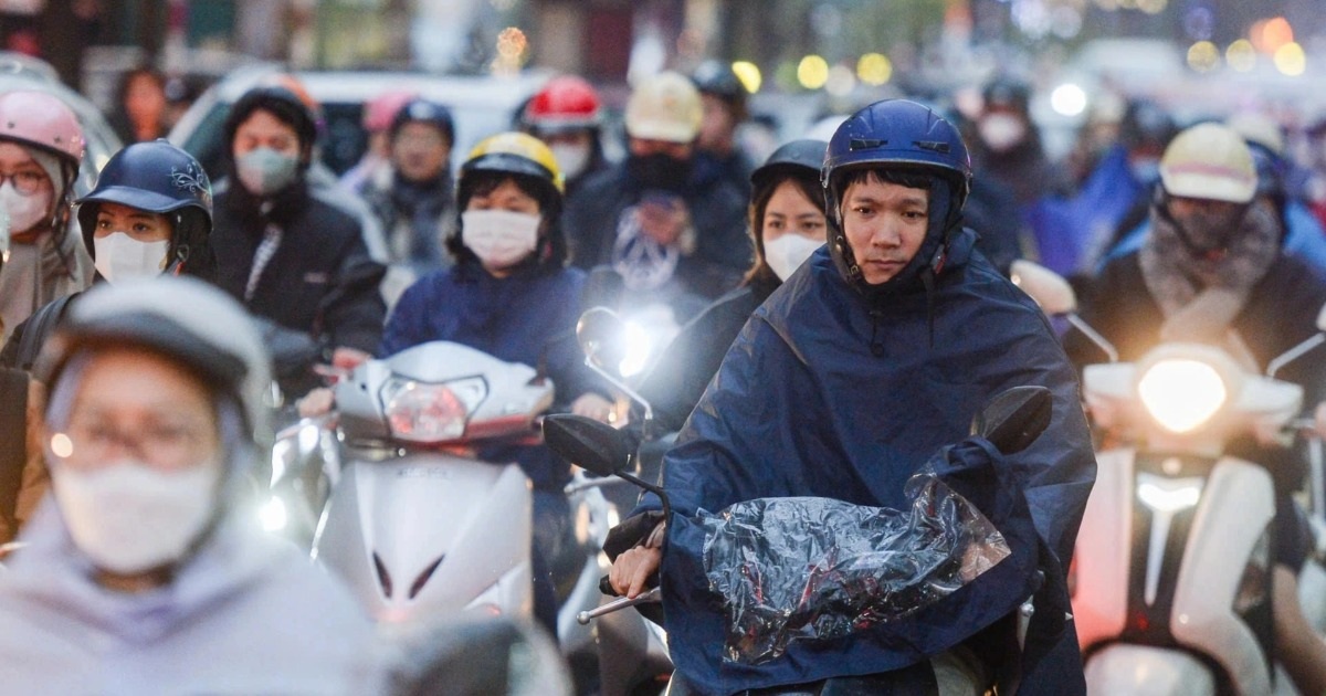 Miền Bắc trời nắng, miền Nam có nơi mưa to