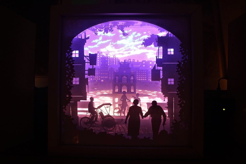 Thổi hồn vào đèn giấy nghệ thuật, chàng trai 9x kể chuyện qua giác quan - 7 Thổi hồn vào đèn giấy nghệ thuật, chàng trai 9x kể chuyện qua giác quan - 7