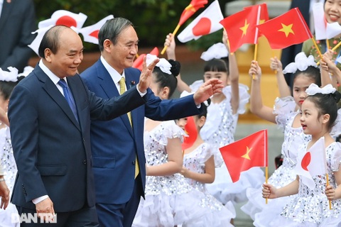 Lễ đón chính thức Thủ tướng Nhật Bản Suga Yoshihide và phu nhân tại Hà Nội