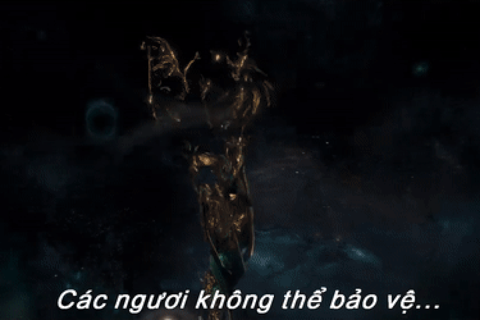Vẻ đẹp nữ thần của Angelina Jolie trong phim mới - 2 Vẻ đẹp nữ thần của Angelina Jolie trong phim mới - 2