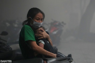 Cháy lớn ở trung tâm TPHCM