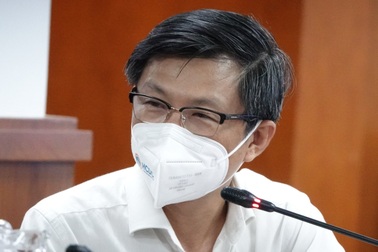 "Độc lực virus giảm, TPHCM có thể tính phương án sống chung với Covid-19"