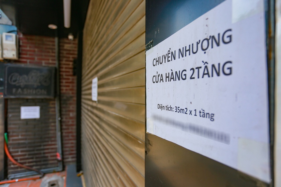 Lại thêm làn sóng trả mặt bằng ở những tuyến phố sầm uất bậc nhất Hà Nội - 6 Lại thêm làn sóng trả mặt bằng ở những tuyến phố sầm uất bậc nhất Hà Nội - 6