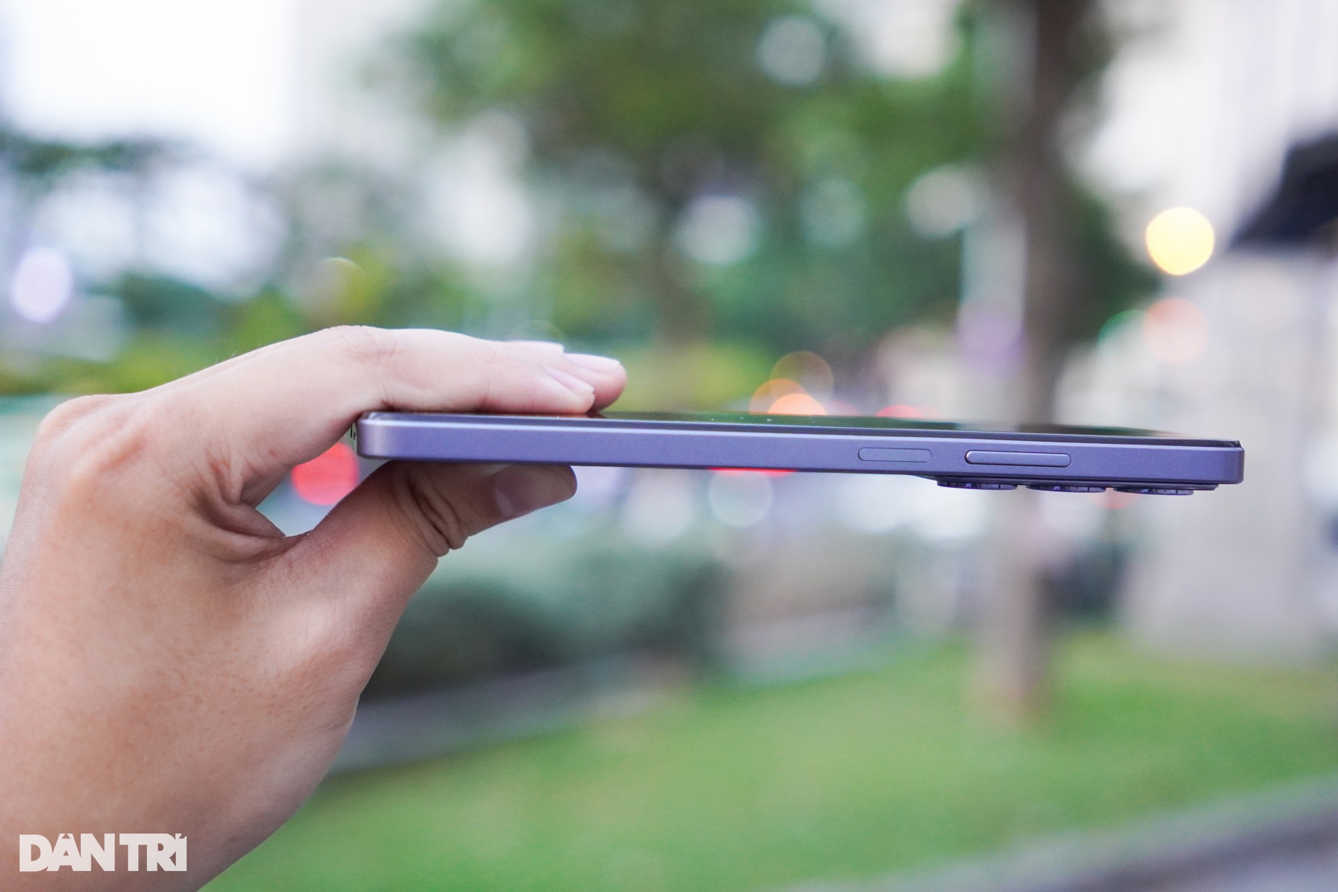 Đánh giá chi tiết realme C75x: Pin khỏe, chất lượng màn hình ở mức cơ bản - 3