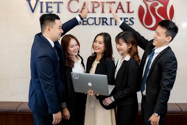 VCSC đón nhận chuỗi giải thưởng quốc tế danh giá