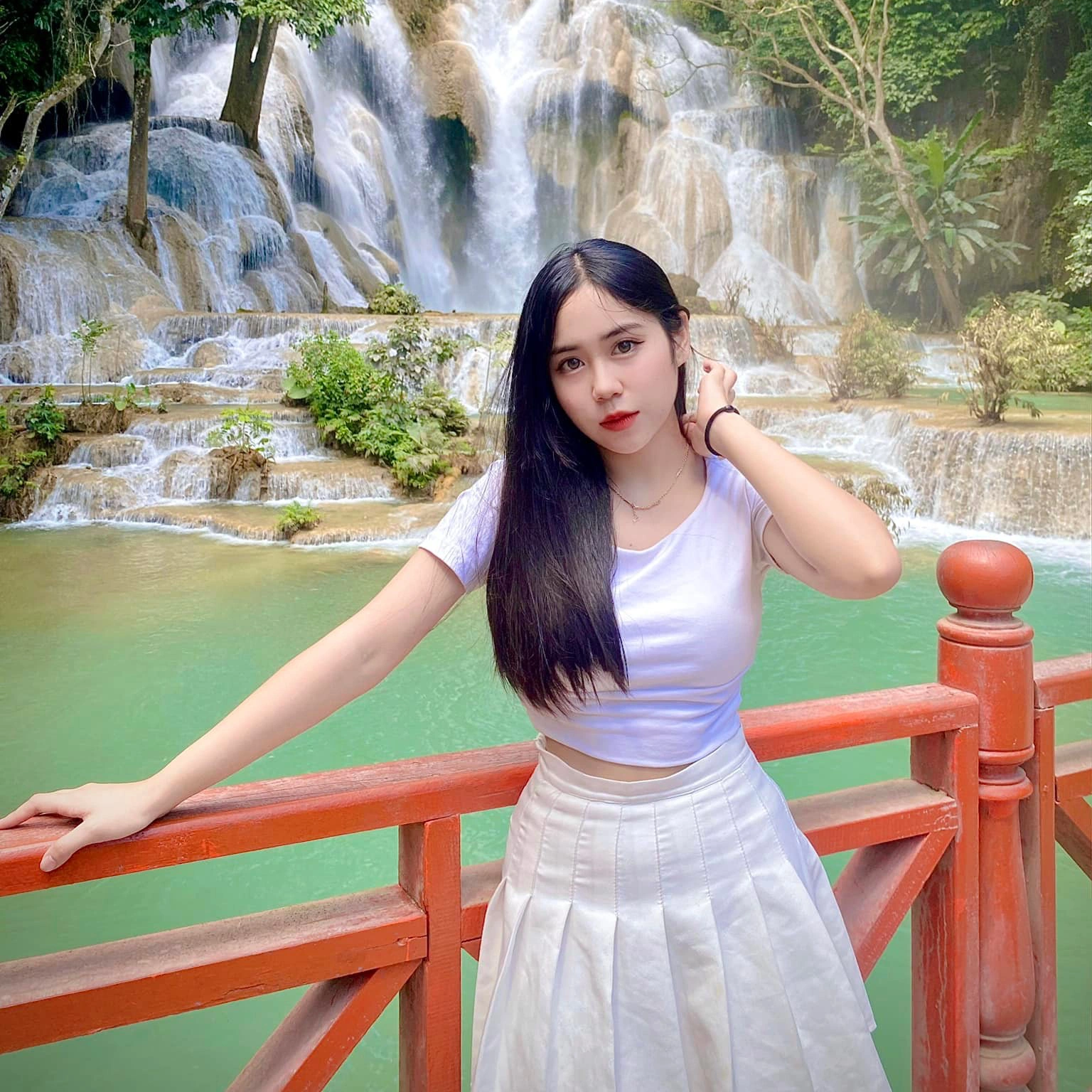 Nữ du học sinh Lào xinh đẹp, nổi tiếng nhờ yêu thích văn hóa Việt Nam - 4
