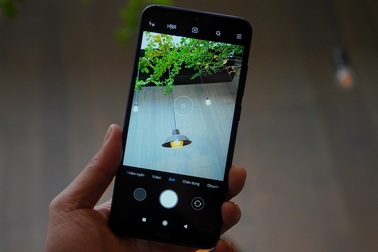 Thế Giới Di Động độc quyền smartphone pin khủng 5,000mAh, sạc nhanh, giá chưa đến 3 triệu