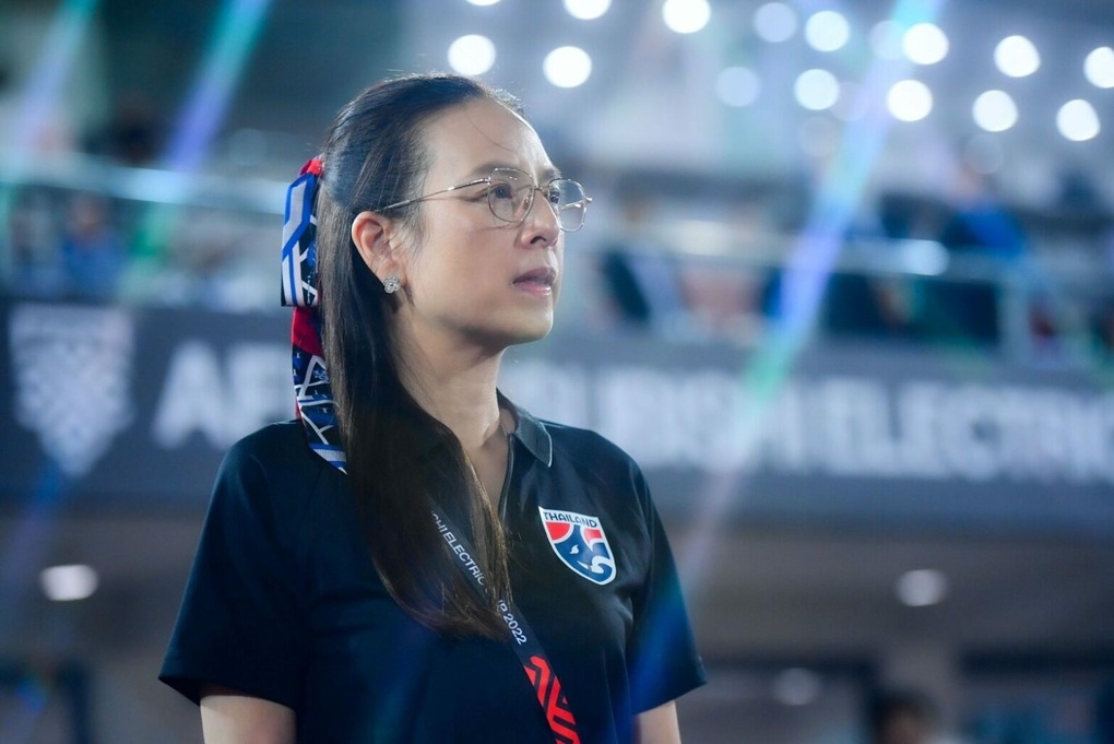 Madame Pang và ngôi sao tuyển Thái Lan thận trọng trước Philippines - 1 Madame Pang và ngôi sao tuyển Thái Lan thận trọng trước Philippines - 1