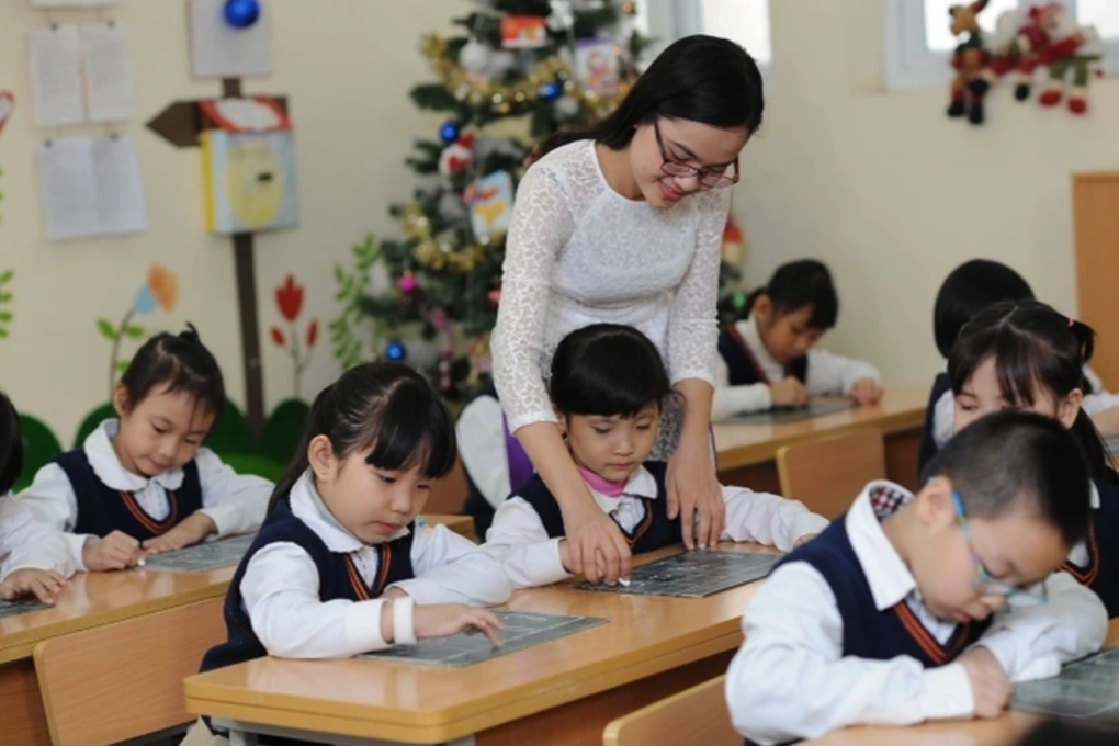 Chế độ cho nữ giáo viên sinh năm 1980 nghỉ hưu trước tuổi - 1 Chế độ cho nữ giáo viên sinh năm 1980 nghỉ hưu trước tuổi - 1