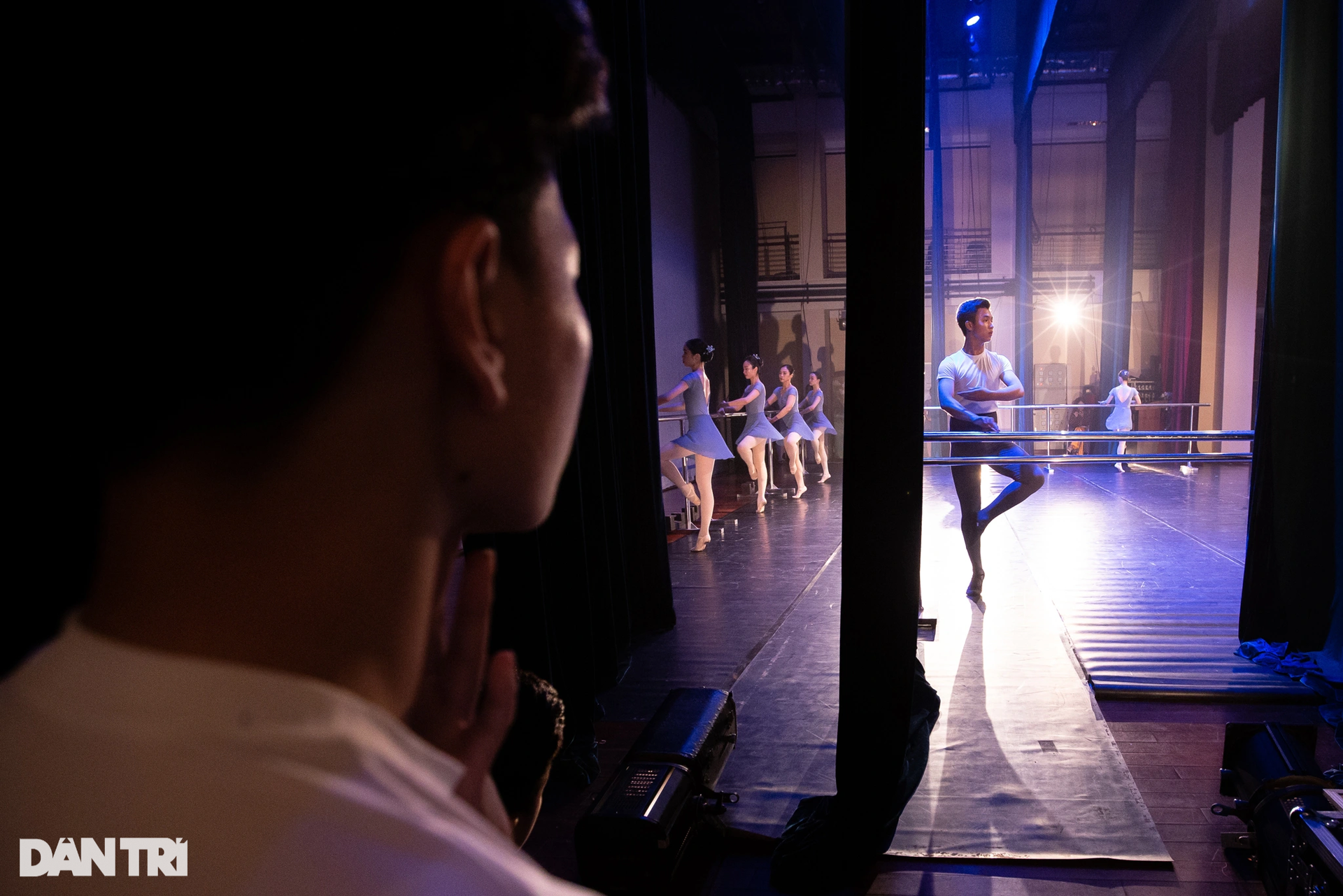 Ngắm nữ sinh trường Múa biểu diễn ballet trong kỳ thi tốt nghiệp - 12 Ngắm nữ sinh trường Múa biểu diễn ballet trong kỳ thi tốt nghiệp - 12