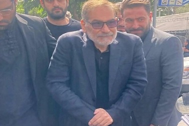 Quan chức cấp cao Iran bất ngờ tái xuất sau tin đồn thiệt mạng