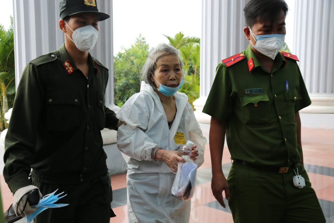Vụ giết 2 người, đổ bê tông: Một bị cáo xin chịu án tử hình cùng chủ mưu - 2 Vụ giết 2 người, đổ bê tông: Một bị cáo xin chịu án tử hình cùng chủ mưu - 2