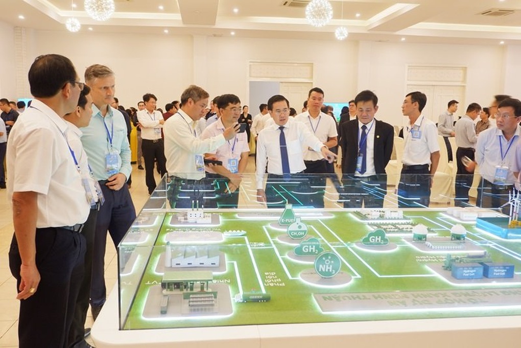 Ninh Thuận còn nhiều dư địa phát triển năng lượng xanh - 1 Ninh Thuận còn nhiều dư địa phát triển năng lượng xanh - 1