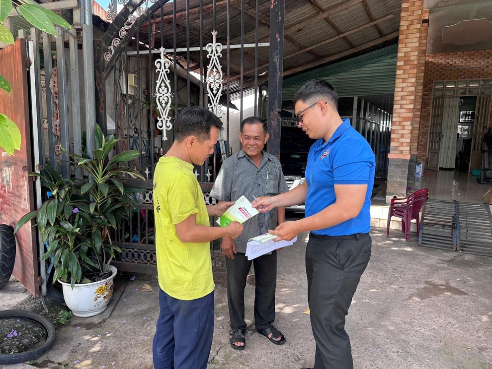 Điện lực TPHCM tăng cường an toàn điện mùa mưa bão - 2 Điện lực TPHCM tăng cường an toàn điện mùa mưa bão - 2