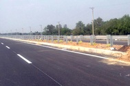 Yêu cầu xử lý nghiêm đơn vị "rút ruột đường cao tốc" TPHCM - Long Thành - Dầu Dây