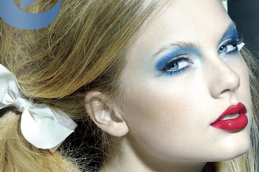 Taylor Swift sốc vì thành công ngoài mong đợi