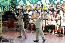 Nhật Minh, Quốc Thái khiến khán giả Úc thích thú