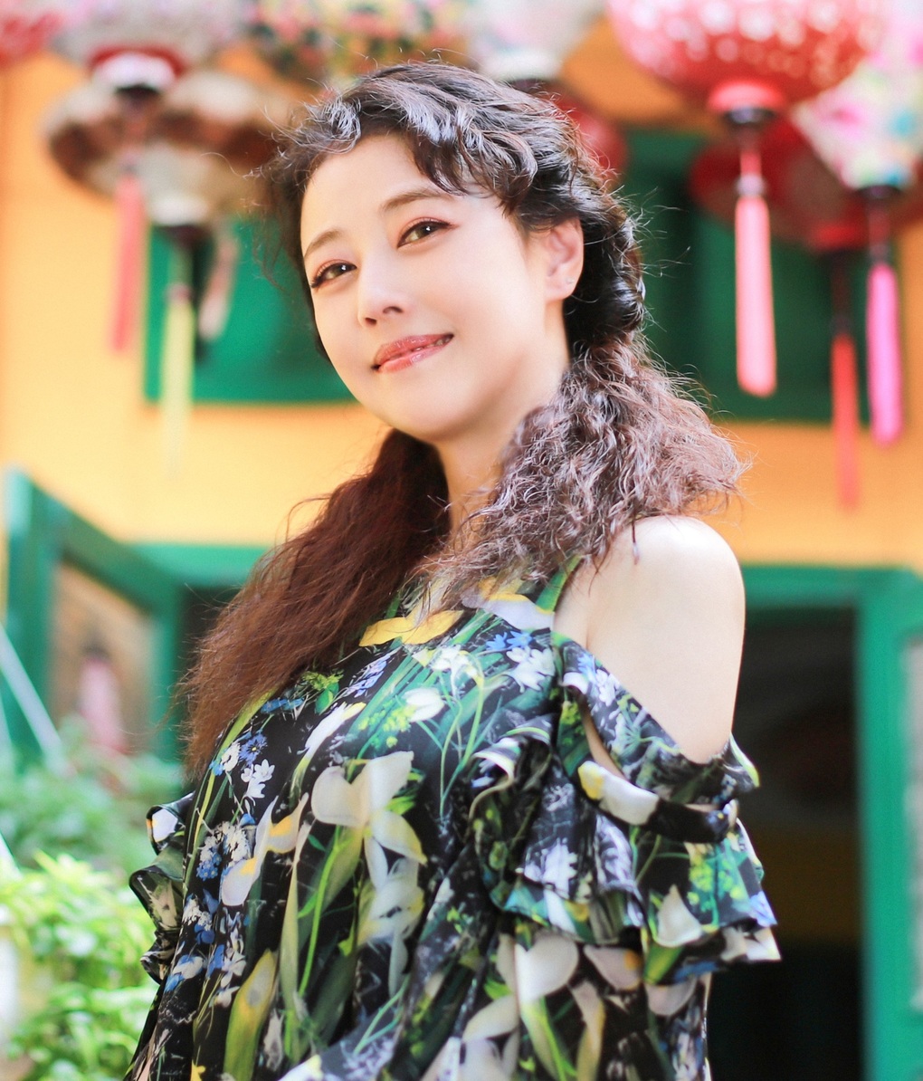 Thanh xuân quyến rũ của nàng Chu Chỉ Nhược đẹp nhất màn ảnh Châu Hải My - 9 Thanh xuân quyến rũ của nàng Chu Chỉ Nhược đẹp nhất màn ảnh Châu Hải My - 9