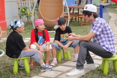 Beatbox Minh Kiên “truyền nghề” cho thí sinh Đồ Rê Mí