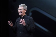 CEO Tim Cook của Apple được tăng gấp đôi lương thưởng