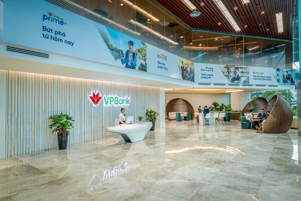 VPBank khai trương chi nhánh Flagship tại Thủ đô - 2 VPBank khai trương chi nhánh Flagship tại Thủ đô - 2