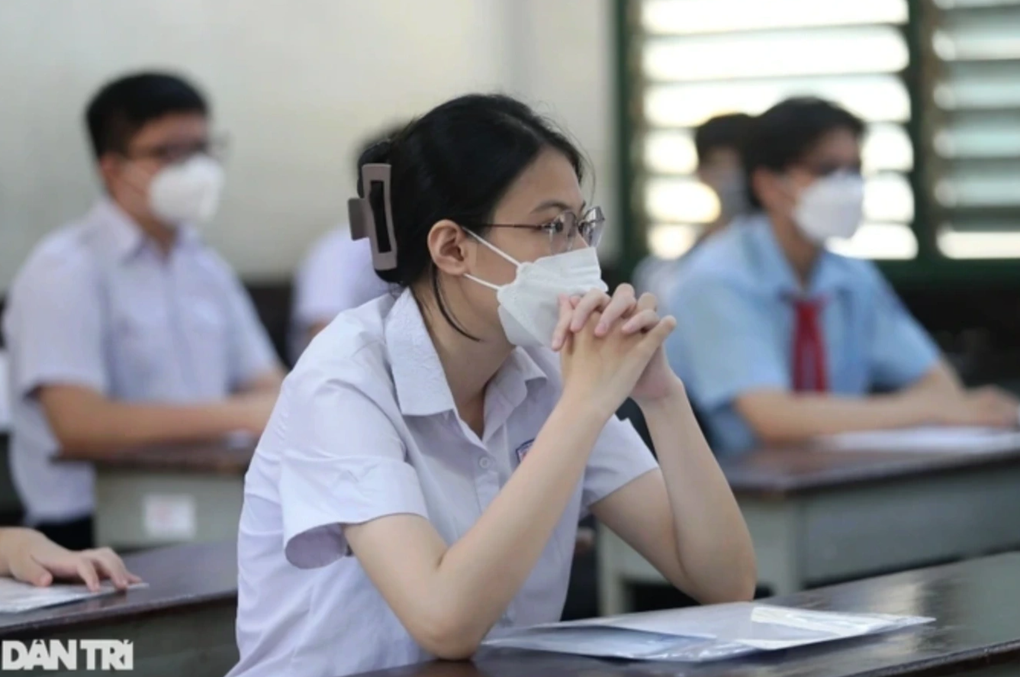 Bí quyết giành điểm cao với đề ngữ văn thi tốt nghiệp THPT 2024 - 2 Bí quyết giành điểm cao với đề ngữ văn thi tốt nghiệp THPT 2024 - 2