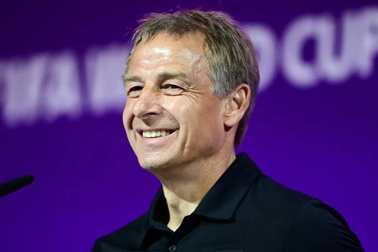 Huyền thoại Jurgen Klinsmann dẫn dắt đội tuyển Hàn Quốc