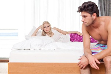 Phát hiện bất ngờ về nguyên nhân hàng loạt quý ông bị "yếu"