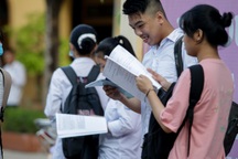 Thi lớp 10 Hà Nội: Thí sinh dễ đạt điểm cao với tác phẩm "Viếng lăng Bác"